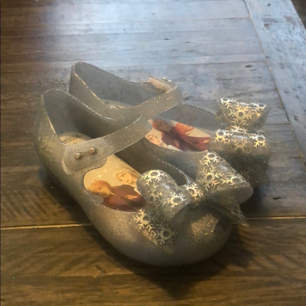 Frozen mini Melissa